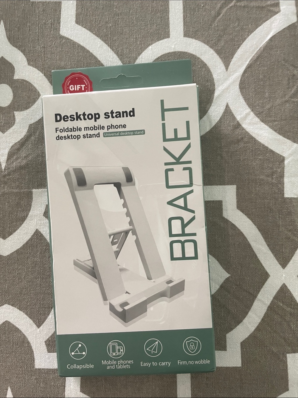 Amazon Foldable Desktop Phone Stand in White and Green